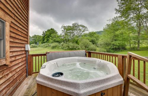 Snowshoe House | Slaty Fork Home about 6 Mi to Snowshoe Mountain Resort