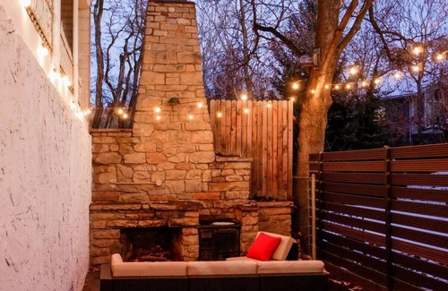 East Millcreek House | SLC Bungalow — Cozy, renovated home with washer & dryer