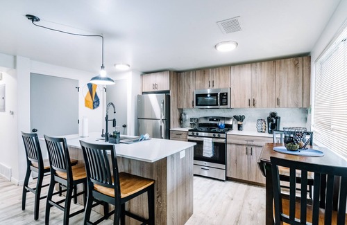 Downtown Salt Lake City Apartment | SLC DT Pleasant Home 2Bd 1Ba
