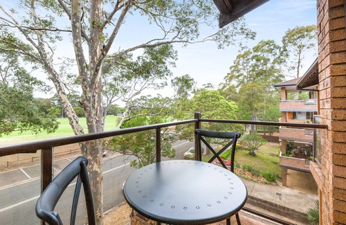 North Parramatta Apartment | Sleek 2-Bed Unit in Quiet Street by Belmore Park
