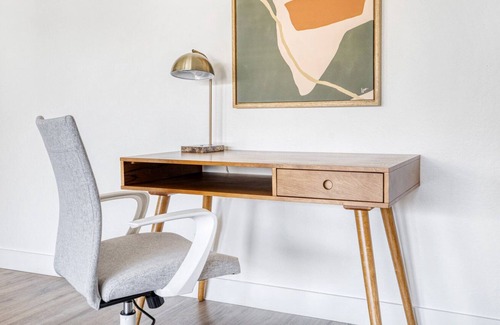 Cupertino Apartment | Sleek Cupertino 2BR w/ Gym, Pool & W/D, walk to Apple, by Blueground