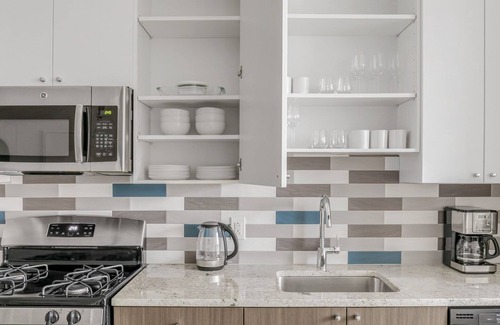 East Cambridge Apartment | Sleek East Cambridge 2BR w/Gym & W/D, near Lechmere T, by Blueground