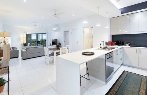 Nightcliff Apartment | Sleek Penthouse Style meets Stunning Coastal Views