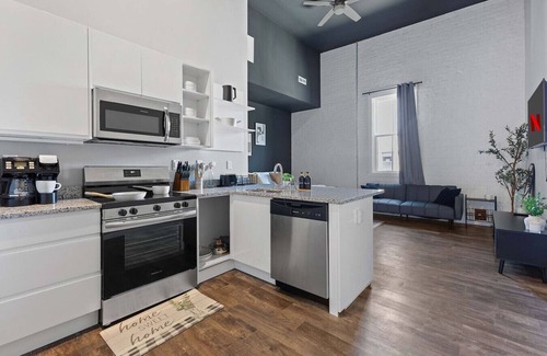 Downtown Dayton Apartment | Sleek Studio Getaway | Next to Dayton’s Best Spots