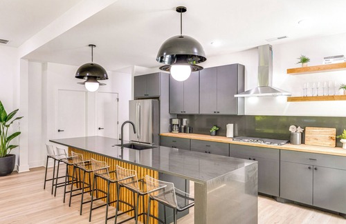 Lancaster House | Sleek Tennessee Retreat: 2 Mi to Center Hill Lake!
