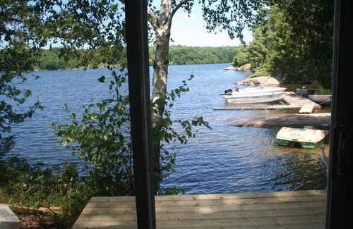 Frontenac Villa | sleep 22, 10 br 7 baths, hot tub, lakefront, view