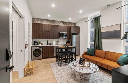 Old City Apartment | Sleep 3- Beautiful Unit- Walk Around in Old City
