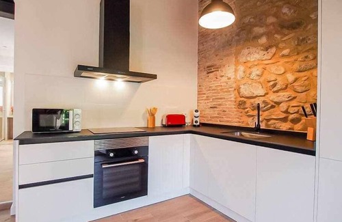 Besalu Apartment | Sleep and Stay Besalú Iglesia Atico with terrace