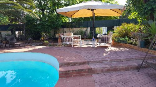 Farrarmere Apartment | Sleep Eezy Cottages