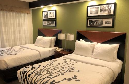 Blue Jay Hotel | Sleep Inn Beaver- Beckley