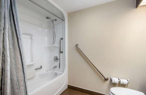 Algoma District Hotel | Sleep Inn