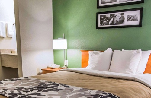 Jeffersontown Hotel | Sleep Inn Louisville