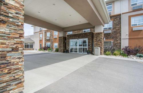 Emerald Park Hotel | Sleep Inn Regina East