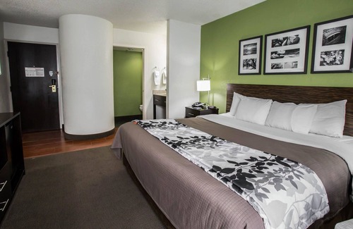 Rockford Hotel | Sleep Inn Rockford I-90