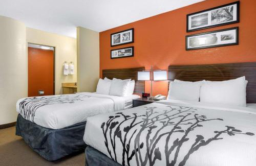 Bayou Oaks Hotel | Sleep Inn Sarasota North