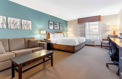 Cumberland Hotel | Sleep Inn & Suites Cumberland - LaVale