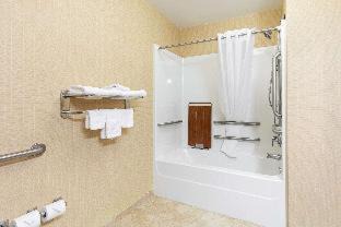 Dyersburg Hotel | Sleep Inn & Suites Dyersburg I-155