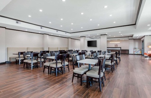 Galveston Hotel | Sleep Inn & Suites Galveston Island