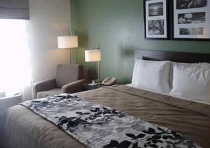 Garden City Hotel | Sleep Inn & Suites Garden City