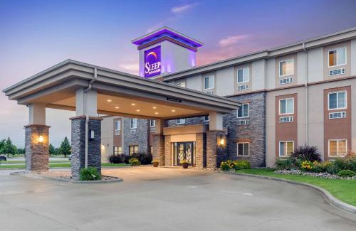 Grand Forks Hotel | Sleep Inn & Suites Grand Forks Near Alerus Center
