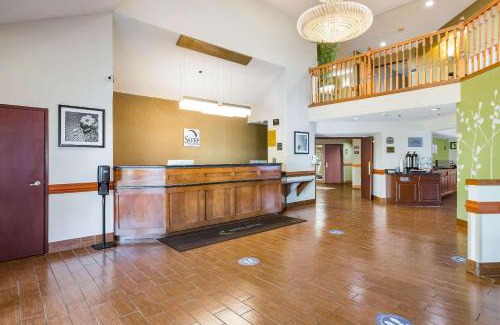 East Paris Hotel | Sleep Inn & Suites Grand Rapids Southeast - Kentwood