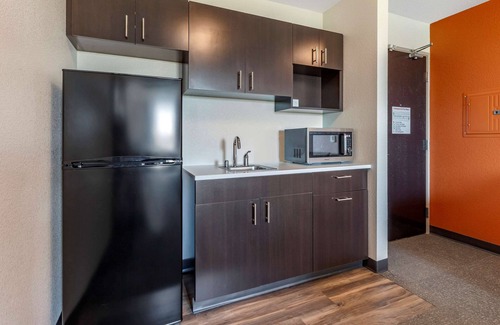 Lancaster Hotel | Sleep Inn & Suites Lancaster-Platteville