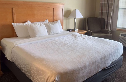 Proctor Hotel | Sleep Inn & Suites near Spirit Mountain