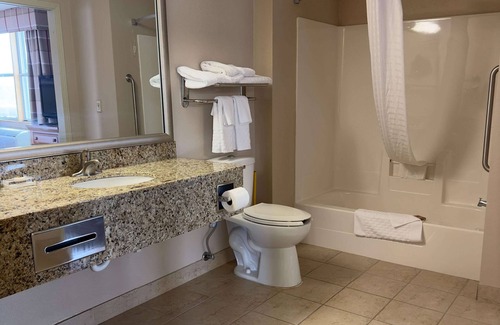 Proctor Hotel | Sleep Inn & Suites near Spirit Mountain