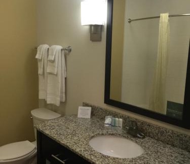 Parkersburg Hotel | Sleep Inn & Suites Parkersburg
