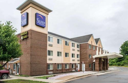 South Hills Hotel | Sleep Inn & Suites Pittsburgh Airport