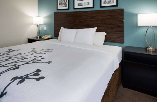 Gypsum Hotel | Sleep Inn & Suites Port Clinton