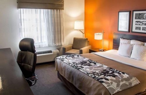 Caddo Heights-South Highlands Hotel | Sleep Inn & Suites Shreveport near Medical Center