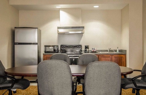 Springdale Hotel | Sleep Inn & Suites Springdale West