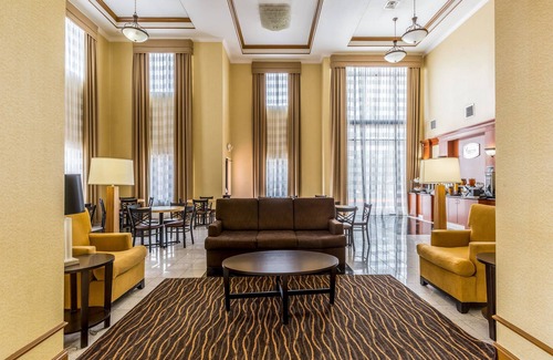 Stafford Hotel | Sleep Inn & Suites Stafford - Sugarland