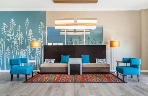 Central Newport News Hotel | Sleep Inn & Suites