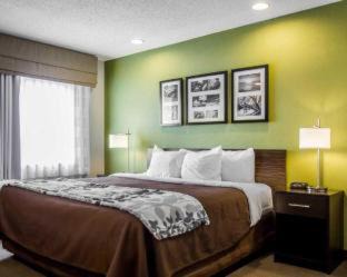 Niantic Hotel | Sleep Inn & Suites