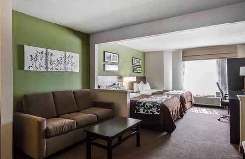 St. Charles Hotel | Sleep Inn & Suites