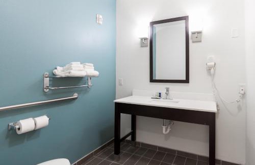 Washington Hotel | Sleep Inn & Suites Washington near Peoria