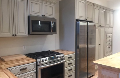 Red Lodge Apartment | Sleep & Stay where Wild Bill Hickock and Calamity Jane played cards