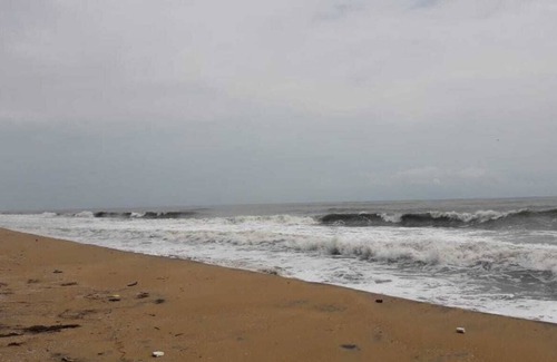 Vypin House | Sleep with hearing the sound of sea. This is a dormitory type of accomodation..