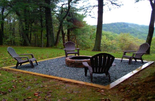 Fleetwood Cabin | Sleep6,Hottub,Firepit & Wood,Private, Views, 30mins from App Ski Reduced Rates!