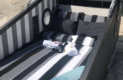 Groemitz Apartment | Sleeping beach chair for 2 guests with 4m² in Grömitz (160303)