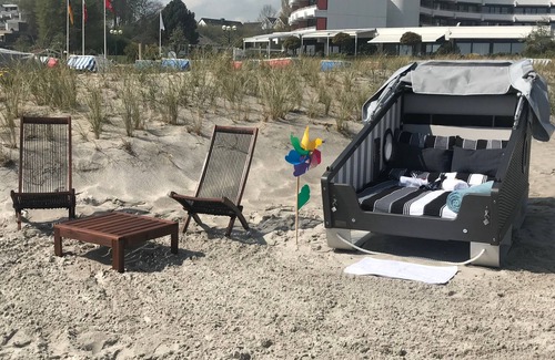 Groemitz Apartment | Sleeping beach chair for 2 guests with 4m² in Grömitz (160303)