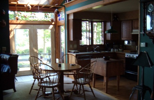 Traverse City Cottage | Sleeping Bear Dunes National Lake Shore Park
