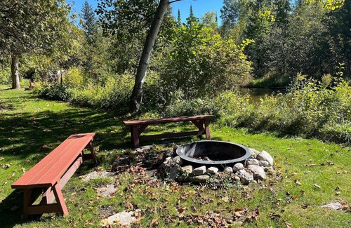 Honor Cabin | Sleeping Bear Riverside Cabins - Cabin #2
