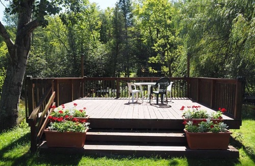 Honor Cabin | Sleeping Bear Riverside Cabins - Cabin #2