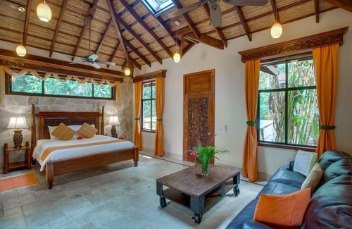 Good Living Camp Resort | Sleeping Giant Rainforest Lodge