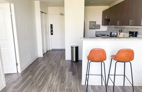 Walnut Hills Apartment | Sleepover: Elegant 1BD/1BA + Gym - Cincinnati