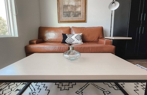 Bowling Green Apartment | Sleepover: Spectacular 1BD/1BA - Bowling Green