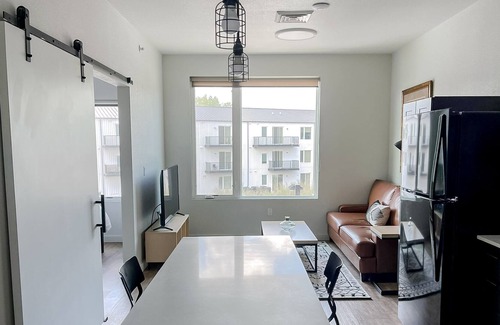Bowling Green Apartment | Sleepover: Spectacular 1BD/1BA - Bowling Green